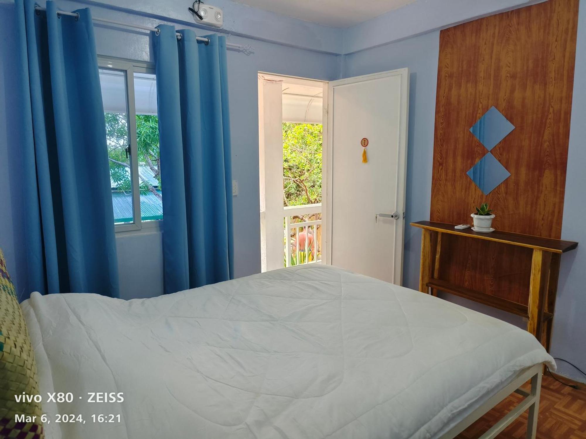 Ani Marie Guest House โกรอน ภายนอก รูปภาพ