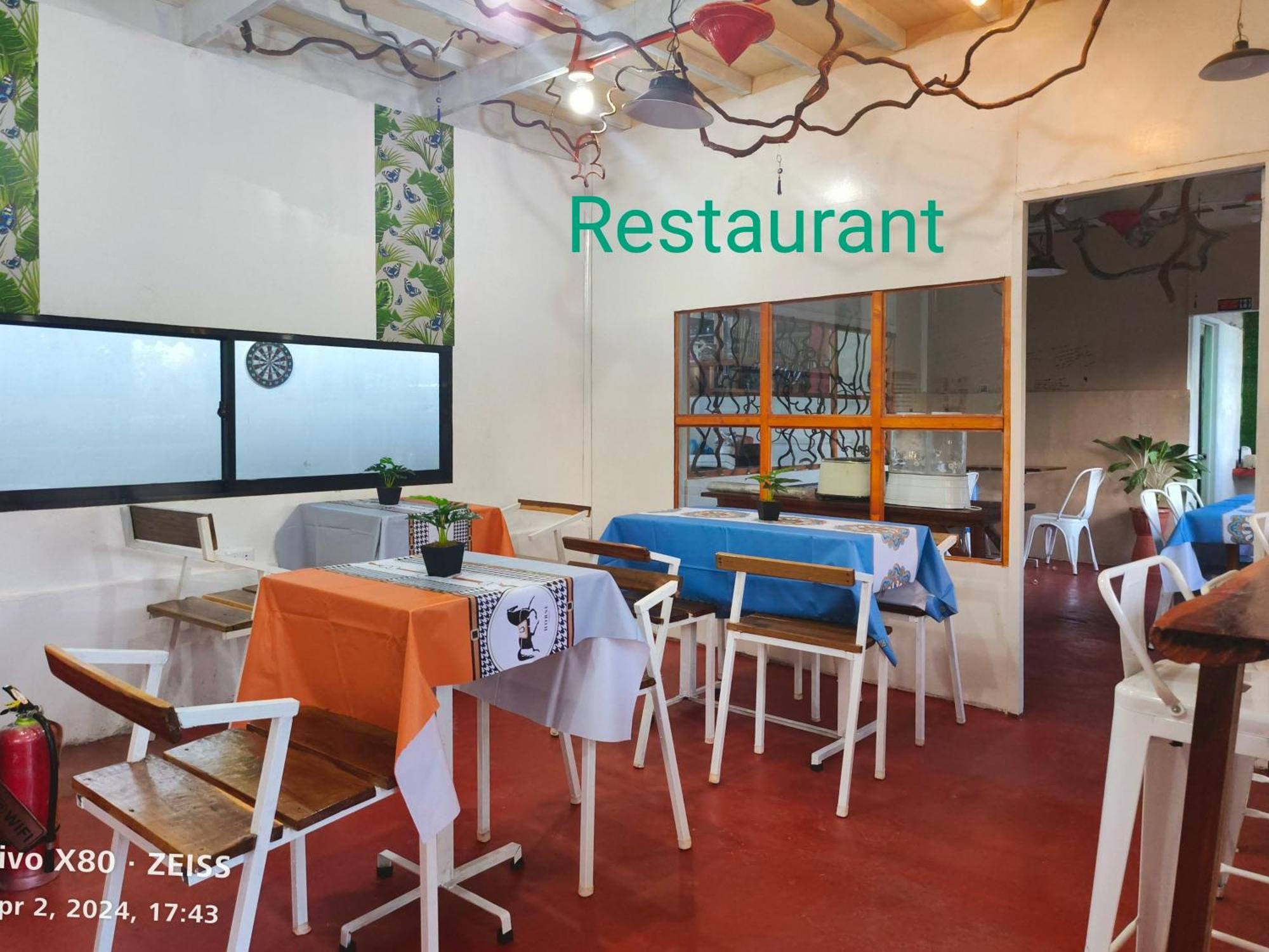 Ani Marie Guest House โกรอน ภายนอก รูปภาพ