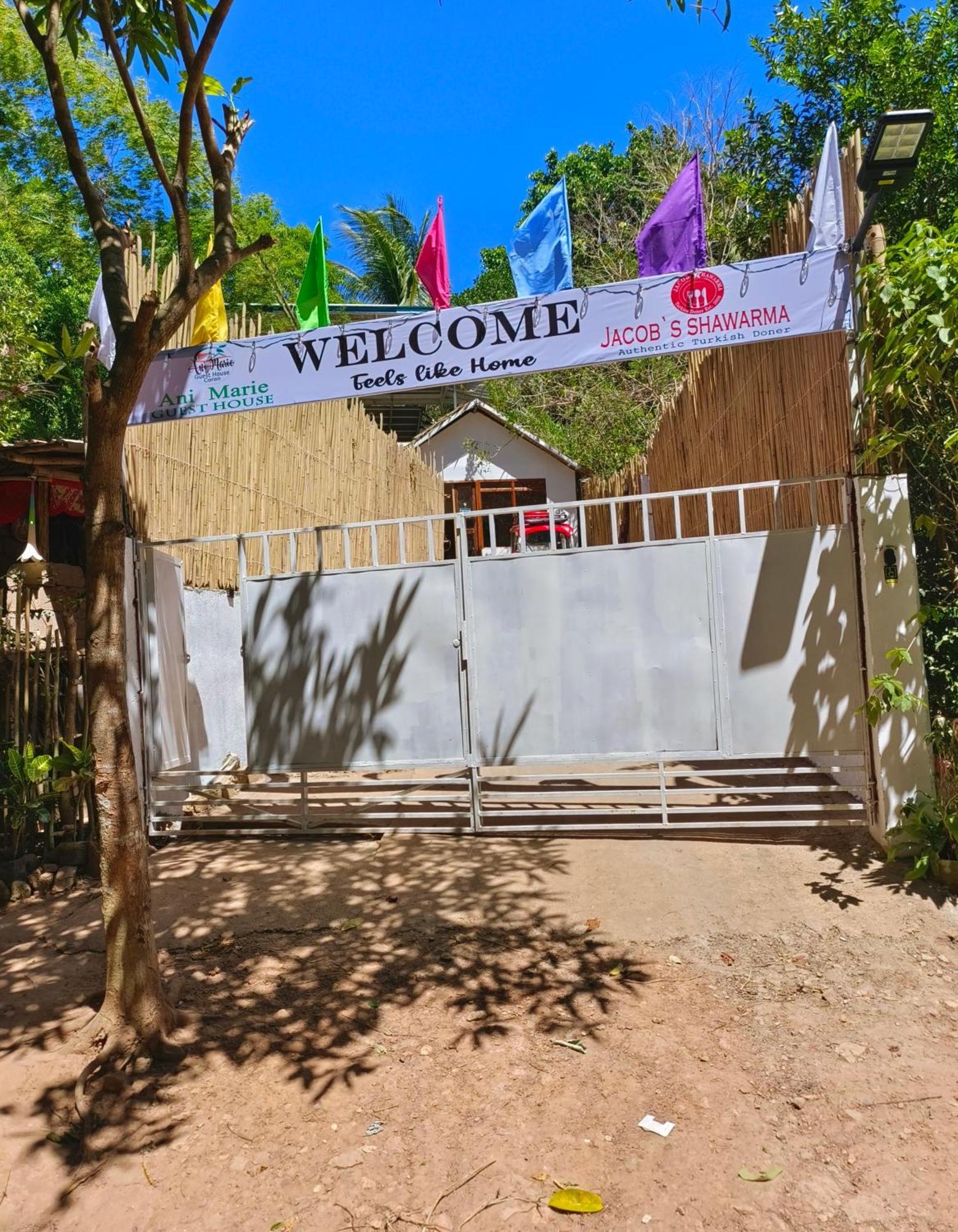 Ani Marie Guest House โกรอน ภายนอก รูปภาพ